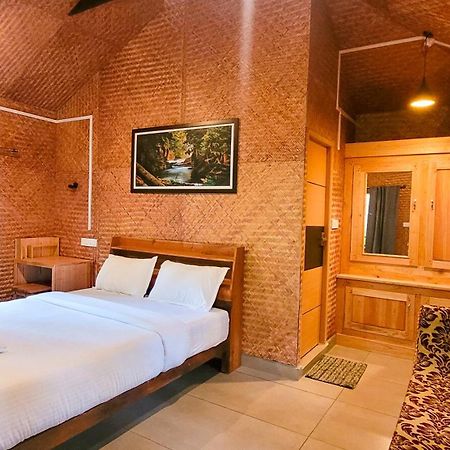 Monsoon Retreats Ecostay- Treehouse Thekkady Esterno foto