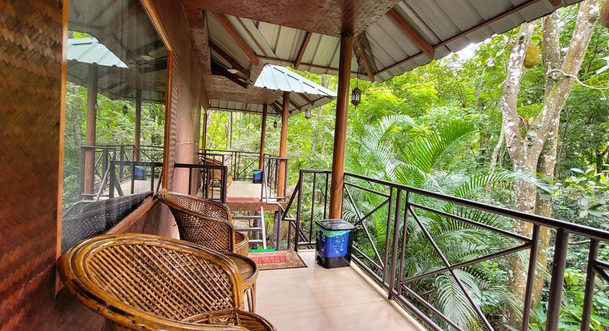 Monsoon Retreats Ecostay- Treehouse Thekkady Esterno foto
