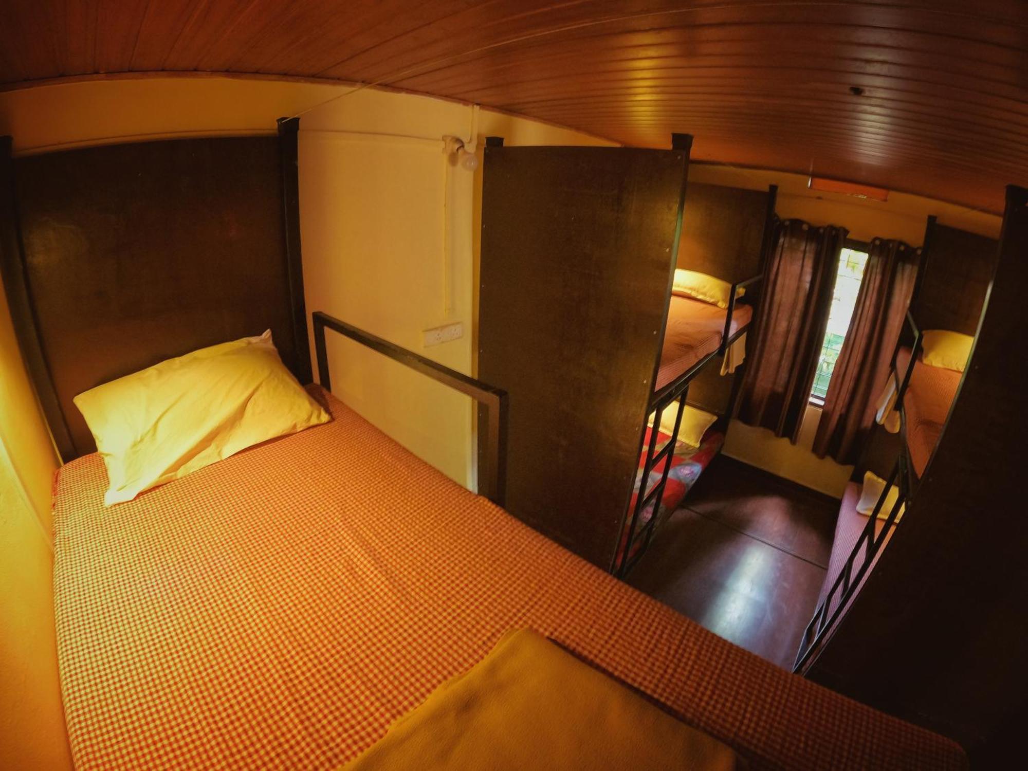 Monsoon Retreats Ecostay- Treehouse Thekkady Esterno foto