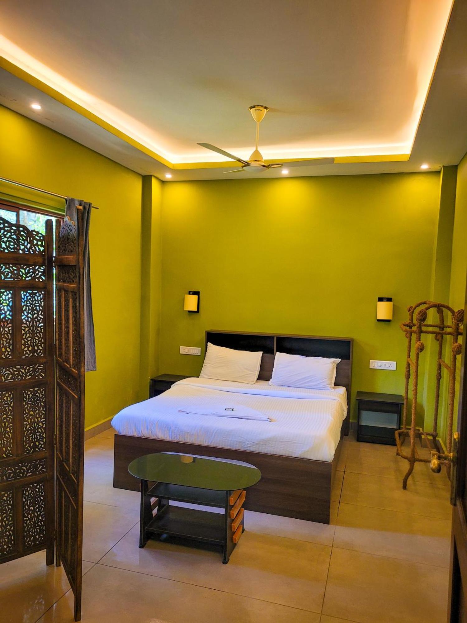 Monsoon Retreats Ecostay- Treehouse Thekkady Esterno foto