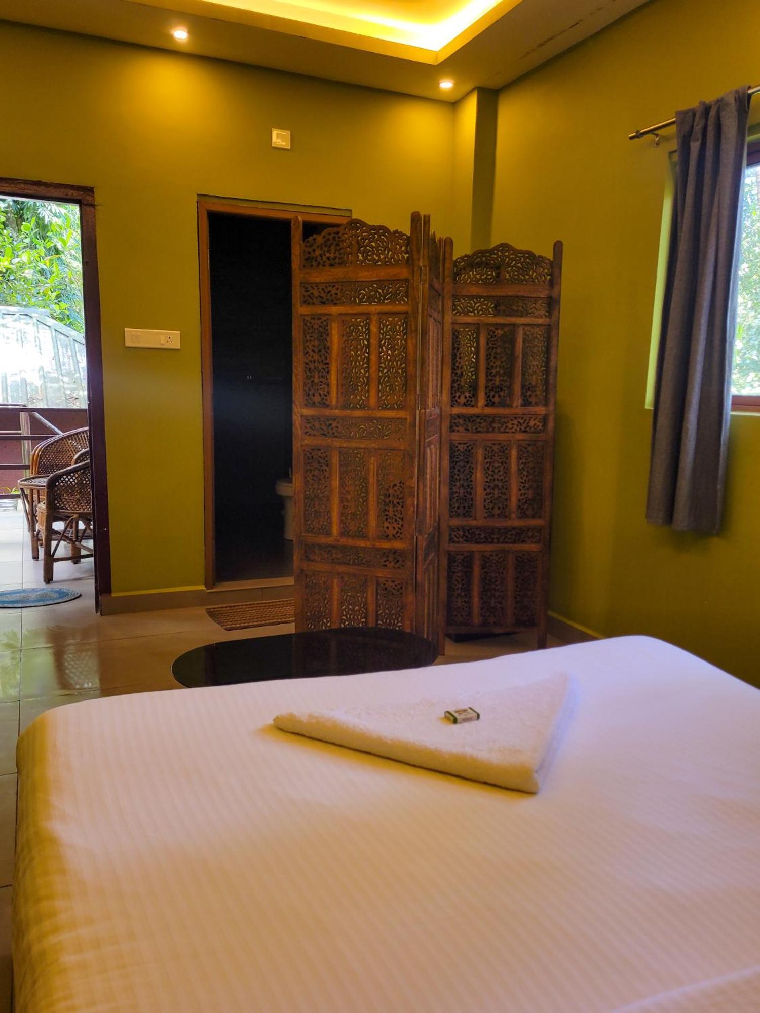 Monsoon Retreats Ecostay- Treehouse Thekkady Esterno foto